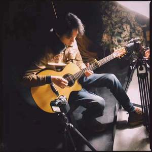 嫩奶头被老头吸得又红又肿视频
